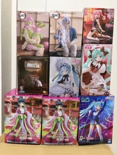 購入前要コメント】プライズフィギュア まとめ売り - メルカリ