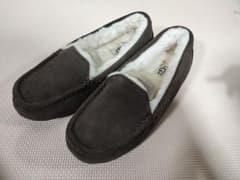 新品未使用　UGG ANSLEY 　24.0cmのサムネイル