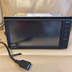 ダイハツ純正オーディオ　DUK-W69D  美品のサムネイル
