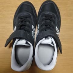 New Balance 373 キッズ スニーカー ブラック 20.5cmのサムネイル