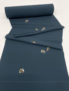 小紋 金彩 飛び柄 玩具 正絹 反物 T9664 小紋 金彩 飛び柄 玩具 正絹 反物 T9664 - メルカリ