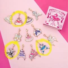プリキュア コスチュームチャーム キュアワンダフル キュアウィンク キュアキッスのサムネイル
