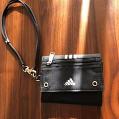 アディダス 財布のサムネイル
