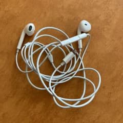 iPhone 純正 イヤホンのサムネイル