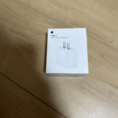 値下げします　Apple 20W USB-C電源アダプタ MHJA3AM/Aのサムネイル