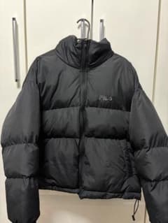 FILA ブラック ダウンジャケット Mサイズのサムネイル