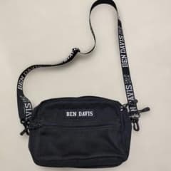BEN DAVIS ブラックショルダーバッグのサムネイル