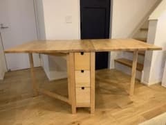 IKEA 折りたたみダイニングテーブルのサムネイル