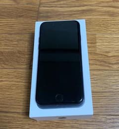 iPhone 7 Jet Black 128 GB Softbankのサムネイル