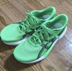 ASICS　マジックスピード５ ２８センチのサムネイル