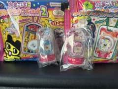 【出品本日まで】たまごっち おかしなたまごボーロっち パッケージチャームつき２のサムネイル