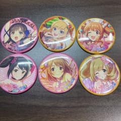 アイドルマスター  MERRY-GO-ROUND 6th 限定　缶バッジのサムネイル