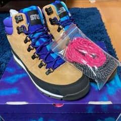 sns ノースフェイス　BACK TO BERKELEYのサムネイル