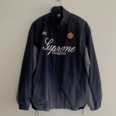 Umbro Supreme XL ナイロンジャケット Supreme UMBRO ナイロンジャケット ネイビー Lサイズ - メルカリ