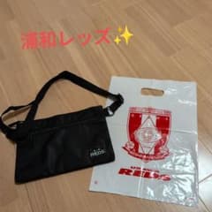 浦和レッズ サコッシュ ブラック レッドのサムネイル