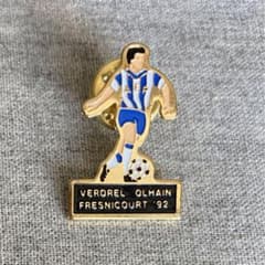 サッカー ピンバッチ ピンバッジ 29350 サッカー選手 スポーツ ヴィンテージ ピンバッチ