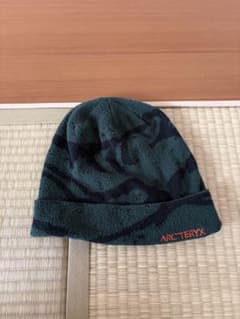 正規品！ARC'TERYX グロットトーク 緑黒 - メルカリ