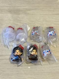 モンチッチ×ハローキティ めじるしアクセサリー　7点セットのサムネイル