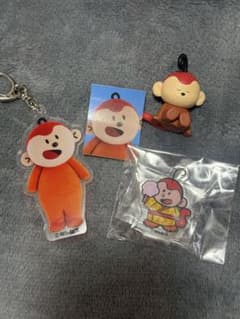 たべっ子どうぶつ さる キーホルダー アクスタ フィギュア シール 4点セットのサムネイル