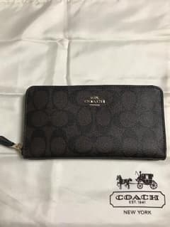 coach 長財布のサムネイル