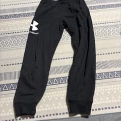 UNDER ARMOUR スウェットパンツ ブラック YXLのサムネイル