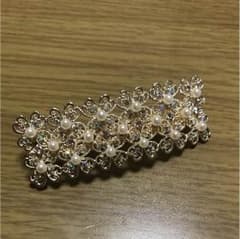 ヘアアクセサリー バレッタ 結婚式のサムネイル