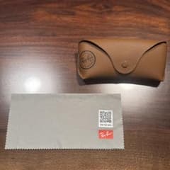 Ray-Ban レザー メガネケースのサムネイル