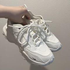 m様専用　NIKE スニーカー TC7900のサムネイル