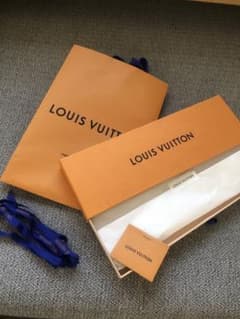 LOUIS VUITTON ネクタイ　空箱のサムネイル