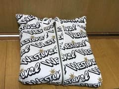 WEST パーカーのサムネイル