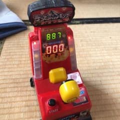 デコピンパンチキングのサムネイル