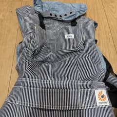 ergobaby Lee 抱っこ紐 新生児用クッション付きのサムネイル