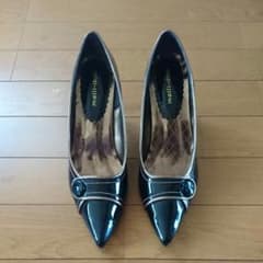 パンプスのサムネイル