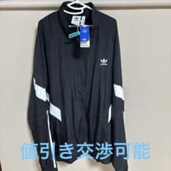 パ*ー様 adidas ブラック ナイロンジャケット 2XLのサムネイル