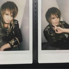 ダウト ミナセ チェキのサムネイル