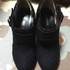 黒のツイードブーティーのサムネイル
