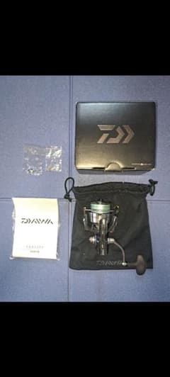 ダイワ 19セルテート LT 4000-CXHのサムネイル