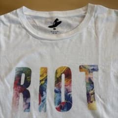 Paul Smith ＲＩＯＴ　Ｔシャツ Ｍade in japanのサムネイル