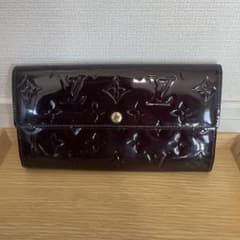 ルイ・ヴィトン　ヴェルニ長財布　パープルのサムネイル