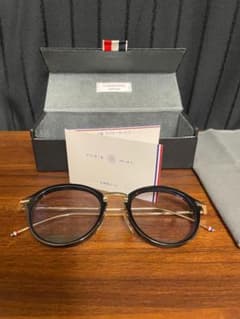 【国内正規品】【極美品】THOM BROWNE TB-011A 49 国内正規品】【極美品】THOM BROWNE TB-011A 49 - メルカリ