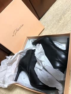 ショートブーツ 美品！！1回しか履いてません！のサムネイル