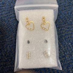 新品ピアスセットのサムネイル