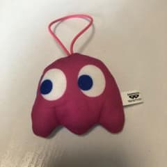 パックマン　ペタぐるみ　マスコット　ぬいぐるみ