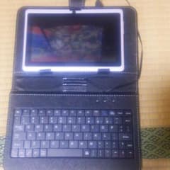 7インチAndroidタブレット 4,4,4 箱ありのサムネイル