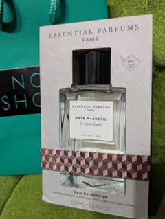 Essential Parfums Rose Magnetic 100ml - メルカリ