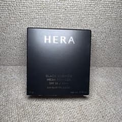 HERA ブラック クッションメッシュパウダー 23N1 ベージュのサムネイル