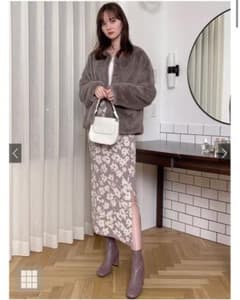 花柄スリットニットスカート[dh1207]のサムネイル