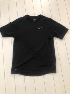 NIKE ナイキ Tシャツのサムネイル