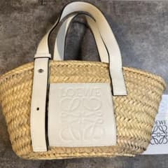 LOEWE ロエベ　バスケットバッグ　ミディアムのサムネイル