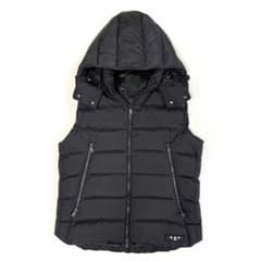 XL相当　TATRAS　 CURONE 近年タグ　黒　ダウンベスト　04 XL相当 TATRAS CURONE 近年タグ 黒 ダウンベスト 04 ク